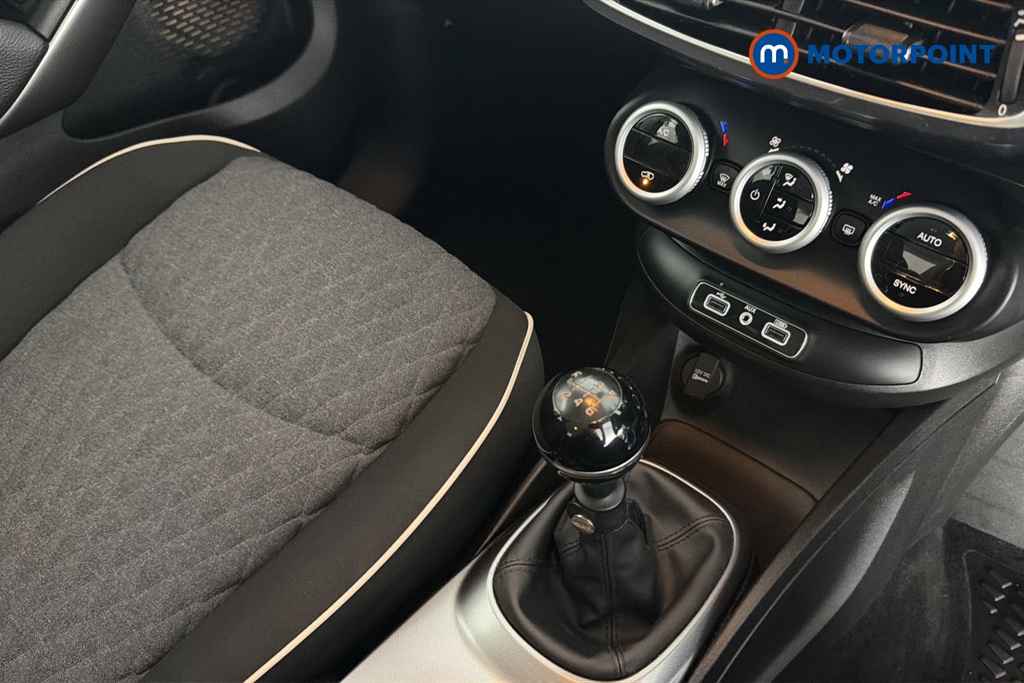 Fiat 500X City Cross Manual Petrol SUV - Stock Number (1681510) - 15th supplementary image