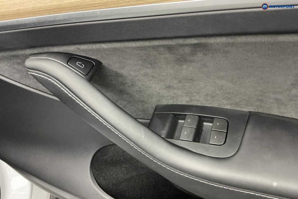 Tesla Model Y Rwd 5Dr Auto Automatic Electric SUV - Stock Number (1681584) - 25th supplementary image