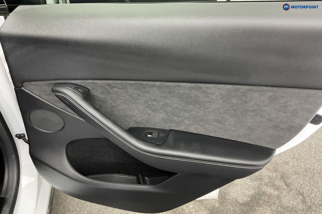 Tesla Model Y Rwd 5Dr Auto Automatic Electric SUV - Stock Number (1681584) - 26th supplementary image