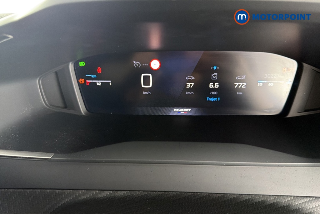 Peugeot 2008 Allure Manual Petrol SUV - Stock Number (1681693) - 7th supplementary image