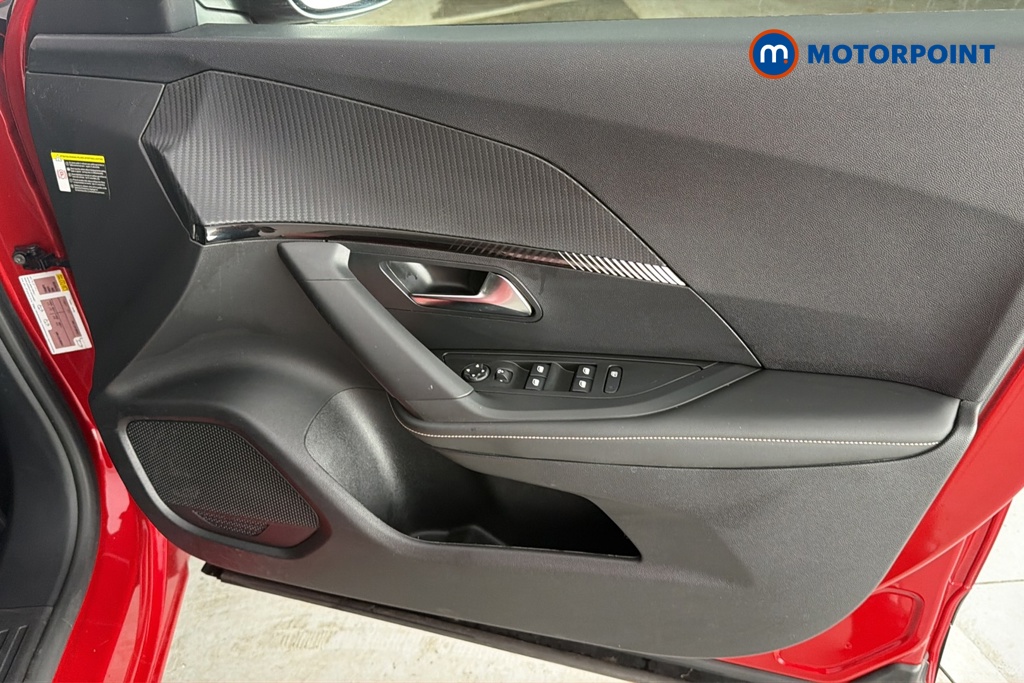 Peugeot 2008 Allure Manual Petrol SUV - Stock Number (1681693) - 18th supplementary image