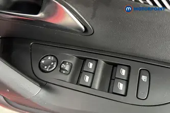 Peugeot 2008 Allure Manual Petrol SUV - Stock Number (1681693) - 19th supplementary image