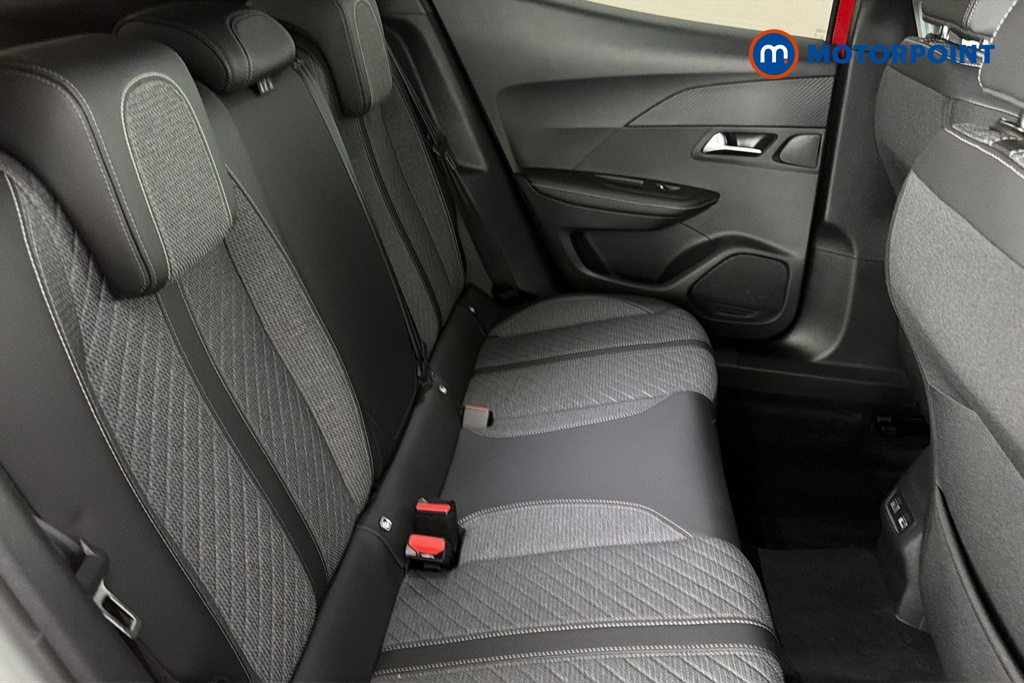 Peugeot 2008 Allure Manual Petrol SUV - Stock Number (1681693) - 25th supplementary image