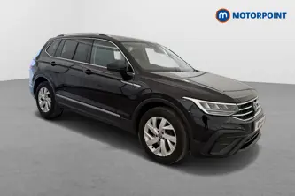 Volkswagen Tiguan Allspace Life Automatic Petrol SUV - Stock Number (1681751) - Drivers side front corner