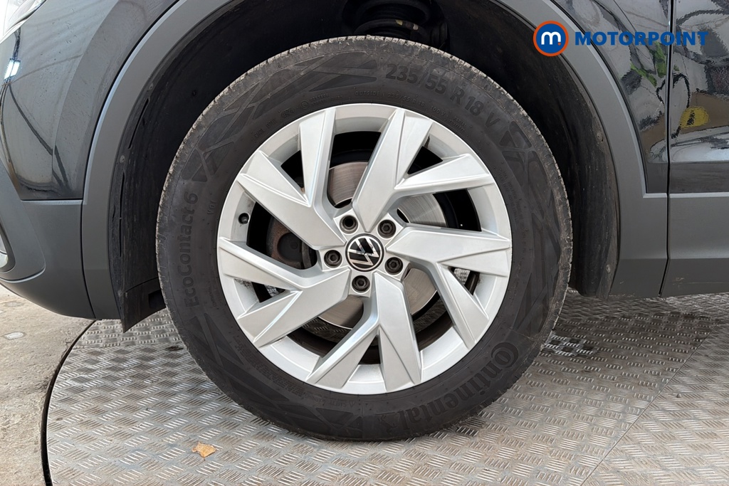Volkswagen Tiguan Allspace Life Automatic Petrol SUV - Stock Number (1681751) - 44th supplementary image