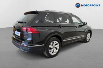 Volkswagen Tiguan Allspace Life Automatic Petrol SUV - Stock Number (1681751) - Passenger side rear corner