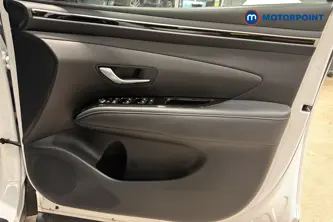 Hyundai Tucson Se Connect Automatic Petrol-Electric Hybrid SUV - Stock Number (1681775) - 18th supplementary image