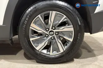 Hyundai Tucson Se Connect Automatic Petrol-Electric Hybrid SUV - Stock Number (1681775) - 45th supplementary image