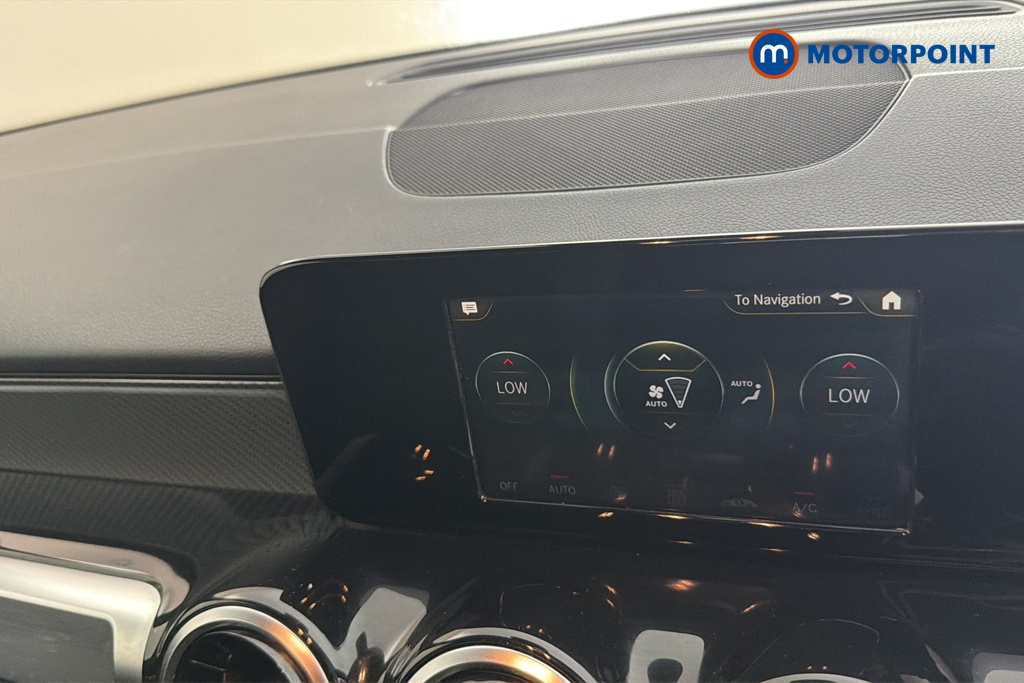 Mercedes-Benz GLB Amg Line Automatic Petrol SUV - Stock Number (1681873) - 12th supplementary image