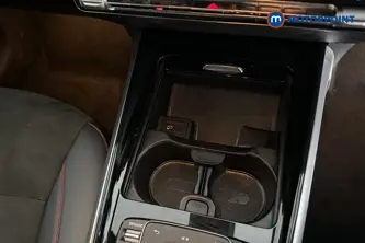 Mercedes-Benz GLB Amg Line Automatic Petrol SUV - Stock Number (1681873) - 16th supplementary image