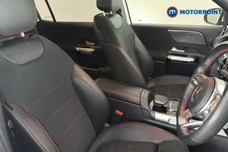 Mercedes-Benz GLB Amg Line Automatic Petrol SUV - Stock Number (1681873) - 22nd supplementary image