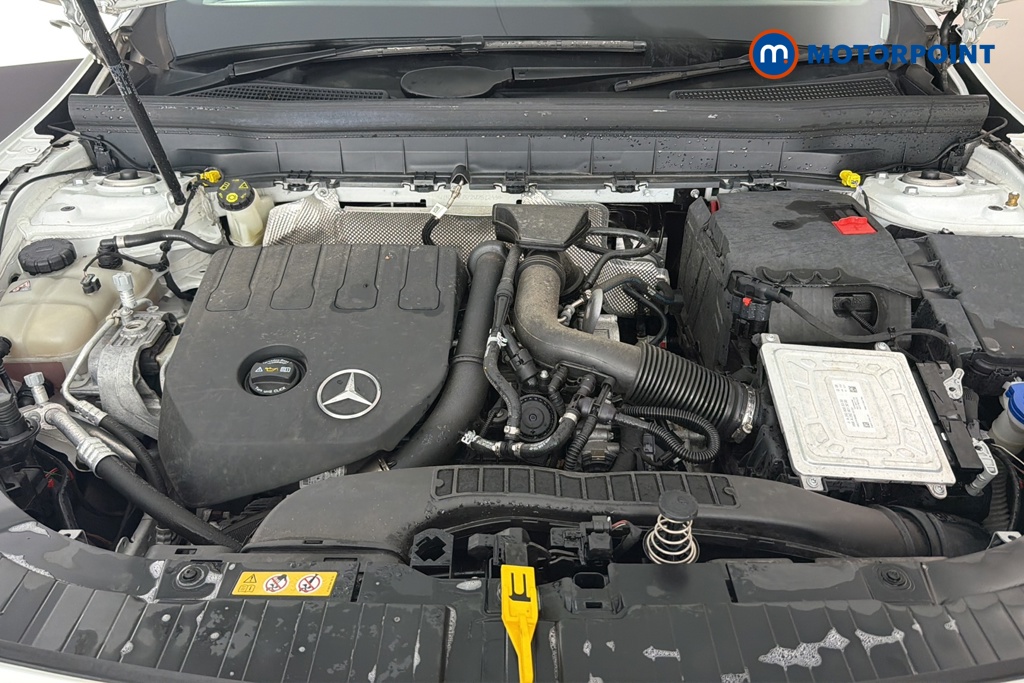 Mercedes-Benz GLB Amg Line Automatic Petrol SUV - Stock Number (1681873) - 48th supplementary image