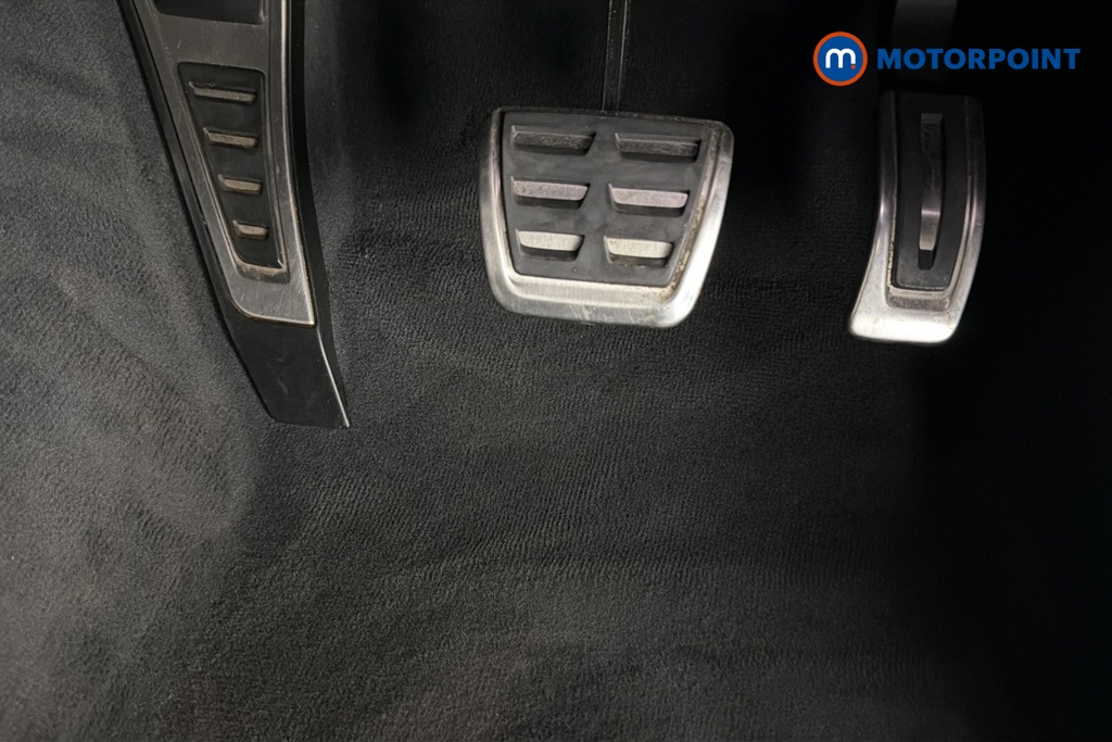 Audi A4 S Line Automatic Diesel Estate - Stock Number (1681955) - 24th supplementary image
