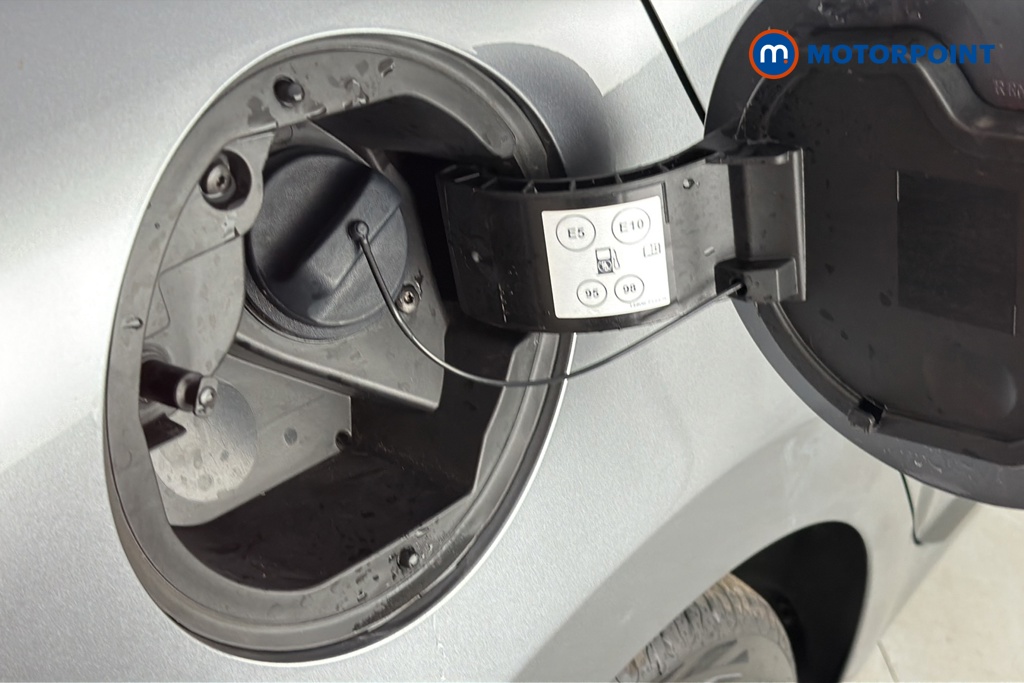 Renault Clio Engineered Automatic Petrol-Electric Hybrid Hatchback - Stock Number (1682080) - 41st supplementary image