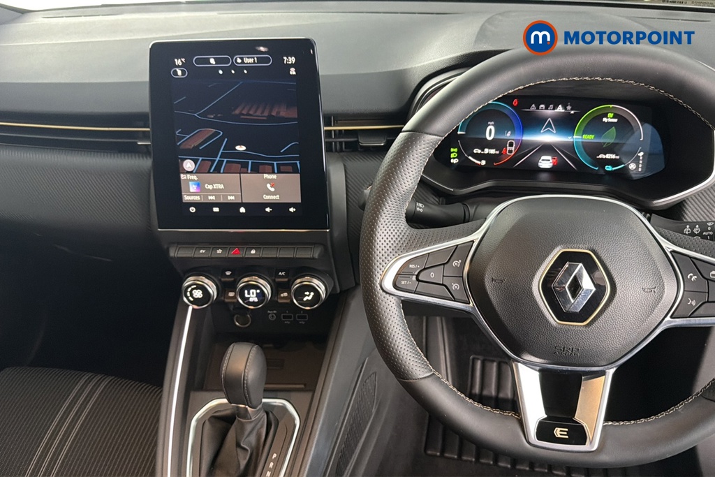 Renault Clio Engineered Automatic Petrol-Electric Hybrid Hatchback - Stock Number (1682080) - 1st supplementary image