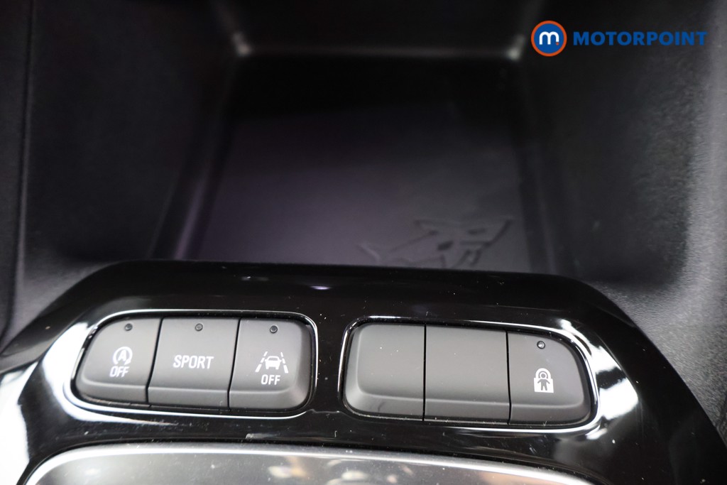 Vauxhall Corsa YES Manual Petrol Hatchback - Stock Number (1639905) - 10th supplementary image