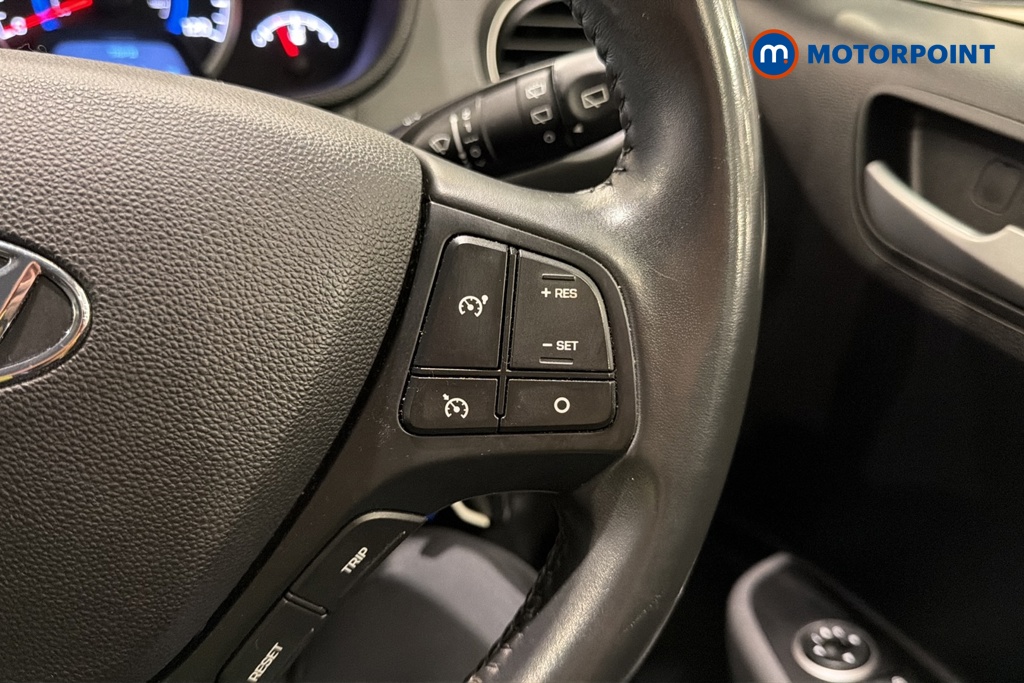 Hyundai I10 Premium Manual Petrol Hatchback - Stock Number (1667260) - 3rd supplementary image