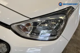 Hyundai I10 Premium Manual Petrol Hatchback - Stock Number (1667260) - 42nd supplementary image