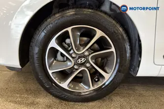 Hyundai I10 Premium Manual Petrol Hatchback - Stock Number (1667260) - 44th supplementary image