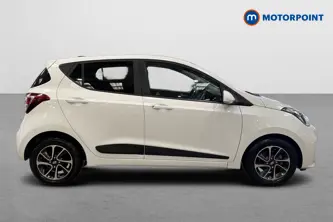 Hyundai I10 Premium Manual Petrol Hatchback - Stock Number (1667260) - Passenger side