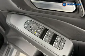 Nissan Qashqai N-Connecta Automatic Petrol-Electric Hybrid SUV - Stock Number (1670103) - 19th supplementary image