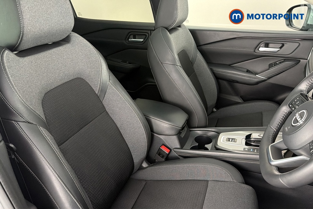 Nissan Qashqai N-Connecta Automatic Petrol-Electric Hybrid SUV - Stock Number (1670103) - 22nd supplementary image