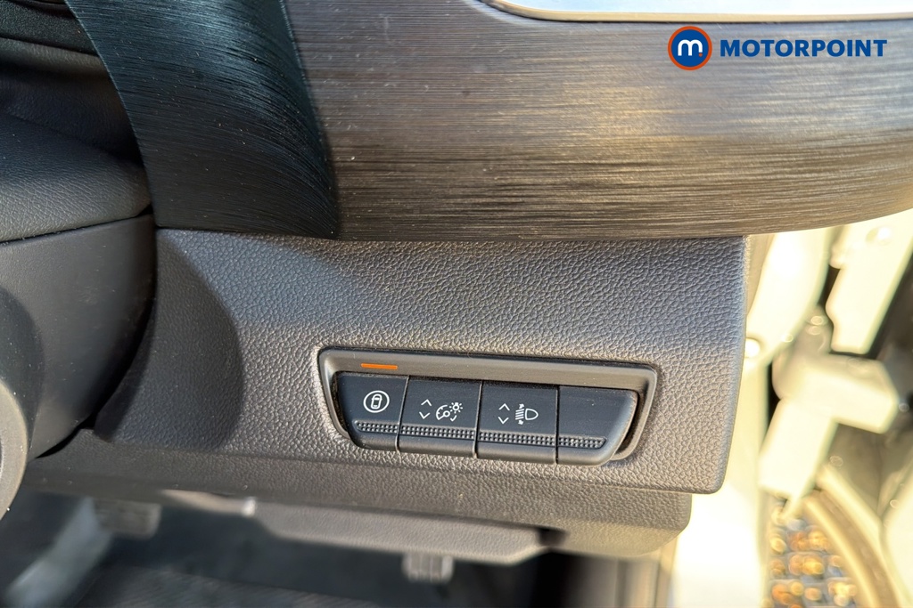 Renault Trafic Extra Sport Manual Diesel Panel Van - Stock Number (1670422) - 11th supplementary image