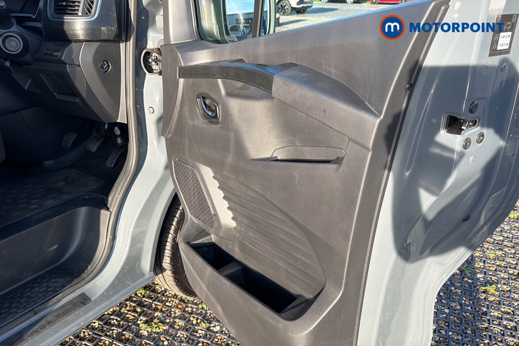 Renault Trafic Extra Sport Manual Diesel Panel Van - Stock Number (1670422) - 18th supplementary image