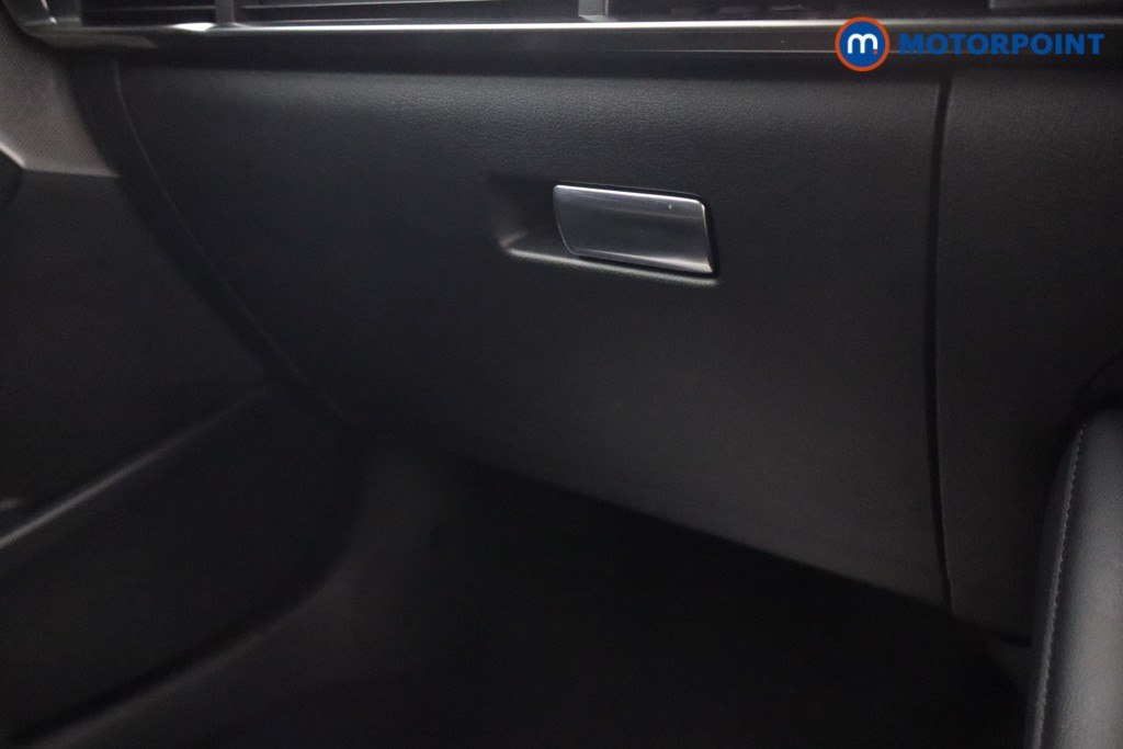 Mazda 3 Exclusive-Line Automatic Petrol Hatchback - Stock Number (1672720) - 17th supplementary image
