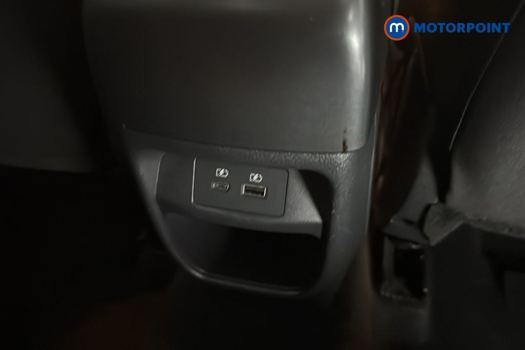 Nissan Juke N-Connecta Automatic Petrol SUV - Stock Number (1672879) - 28th supplementary image