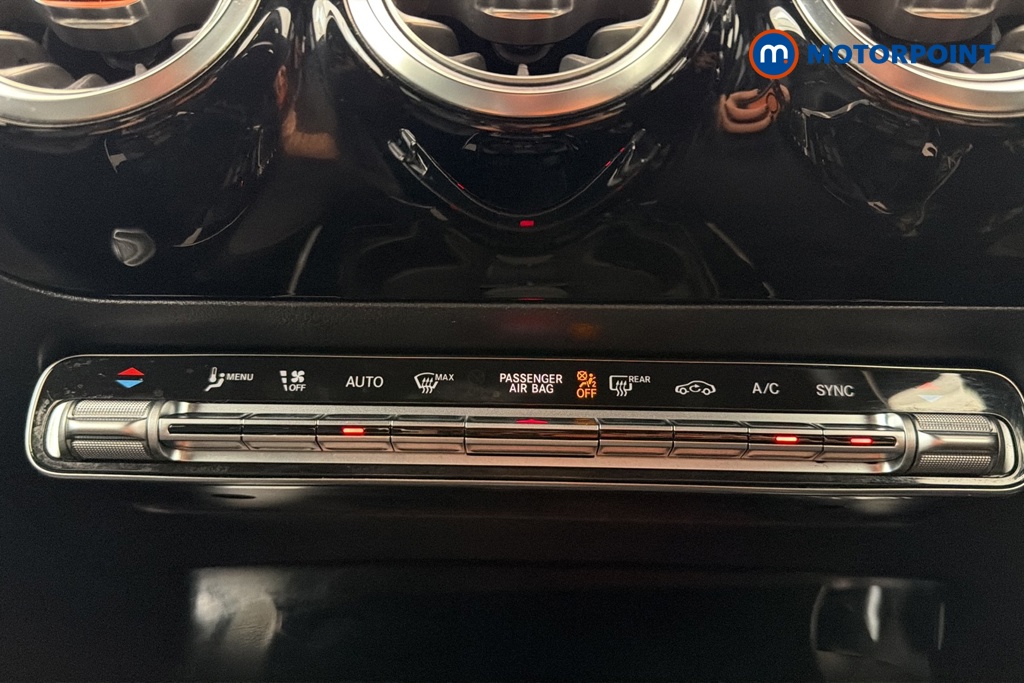 Mercedes-Benz CLA Amg Line Automatic Petrol Coupe - Stock Number (1674384) - 12th supplementary image