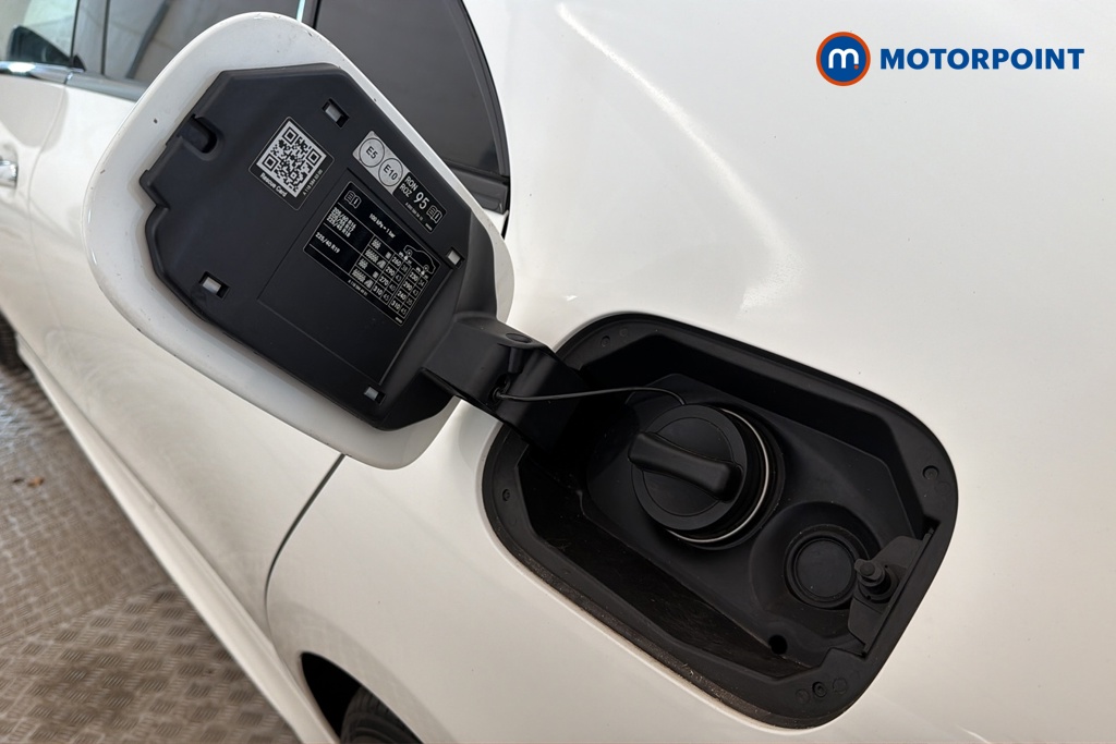 Mercedes-Benz CLA Amg Line Automatic Petrol Coupe - Stock Number (1674384) - 41st supplementary image
