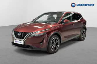 Nissan Qashqai Tekna Manual Petrol SUV - Stock Number (1674576) - Passenger side front corner