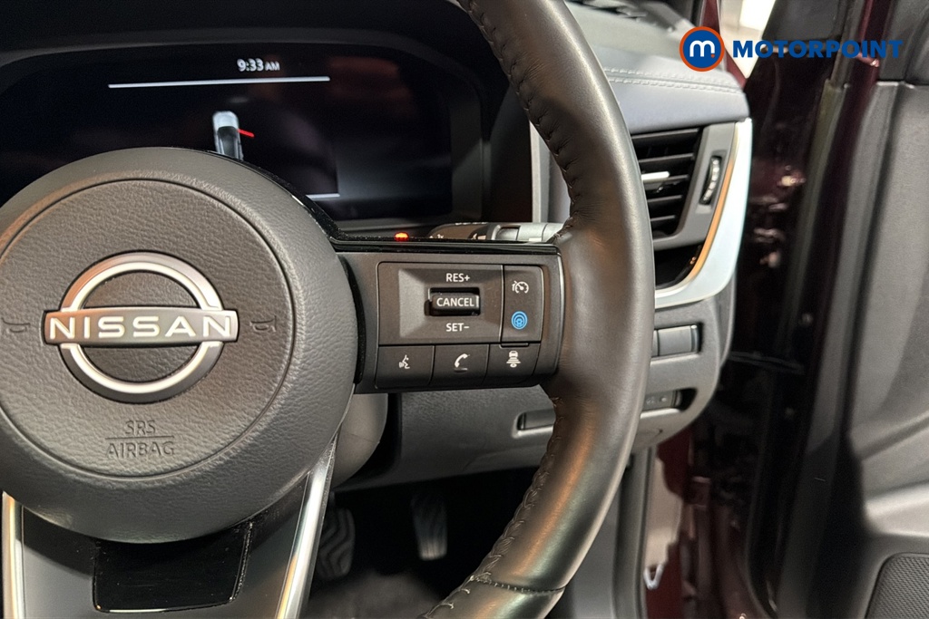 Nissan Qashqai Tekna Manual Petrol SUV - Stock Number (1674576) - 3rd supplementary image