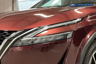 Nissan Qashqai Tekna Manual Petrol SUV - Stock Number (1674576) - 42nd supplementary image