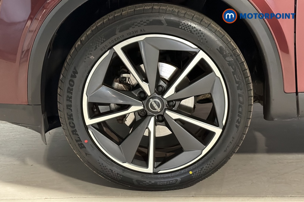 Nissan Qashqai Tekna Manual Petrol SUV - Stock Number (1674576) - 44th supplementary image