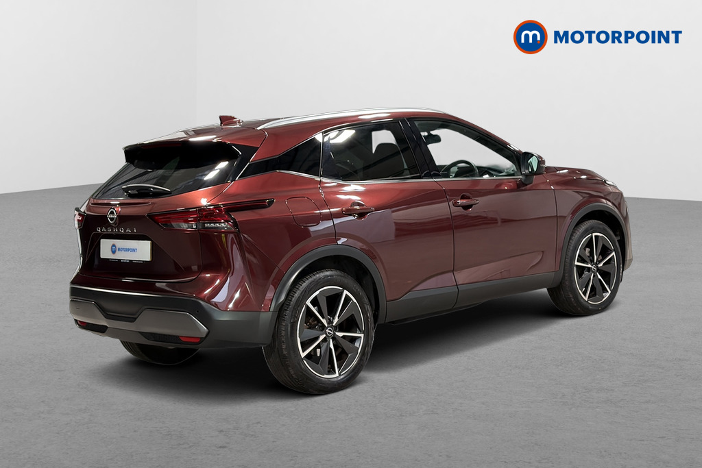 Nissan Qashqai Tekna Manual Petrol SUV - Stock Number (1674576) - Passenger side rear corner