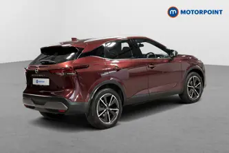 Nissan Qashqai Tekna Manual Petrol SUV - Stock Number (1674576) - Passenger side rear corner