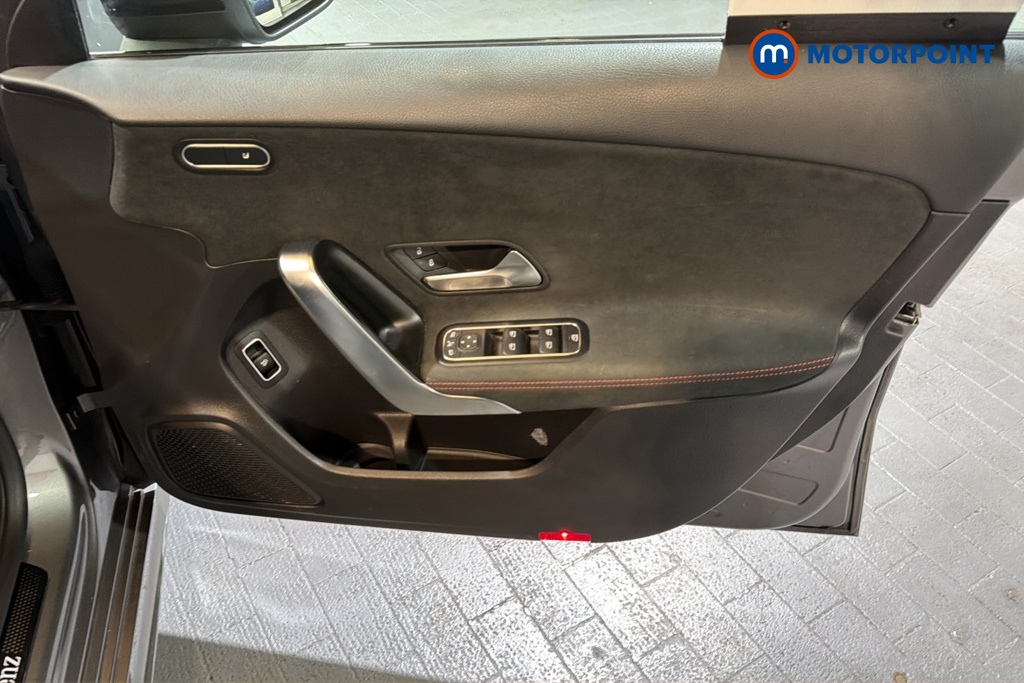 Mercedes-Benz A Class Amg Line Automatic Diesel Saloon - Stock Number (1675643) - 18th supplementary image