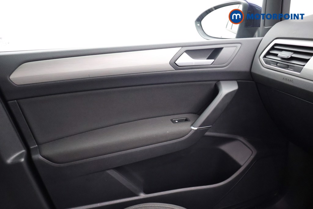 Volkswagen Touran Match Manual Petrol People Carrier - Stock Number (1675988) - 13th supplementary image