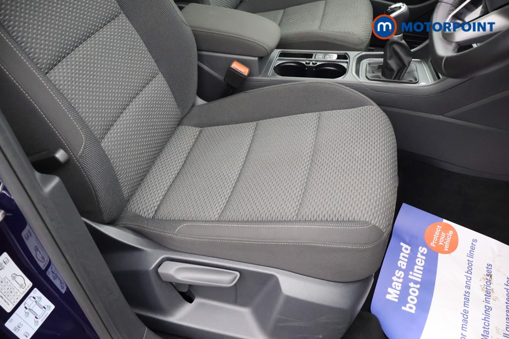 Volkswagen Touran Match Manual Petrol People Carrier - Stock Number (1675988) - 17th supplementary image