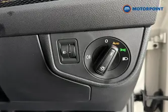 Volkswagen Polo Life Manual Petrol Hatchback - Stock Number (1677379) - 11th supplementary image