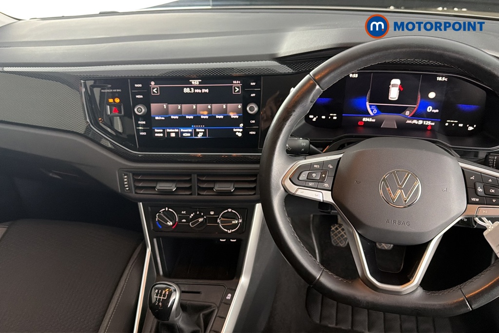 Volkswagen Polo Life Manual Petrol Hatchback - Stock Number (1677379) - 1st supplementary image