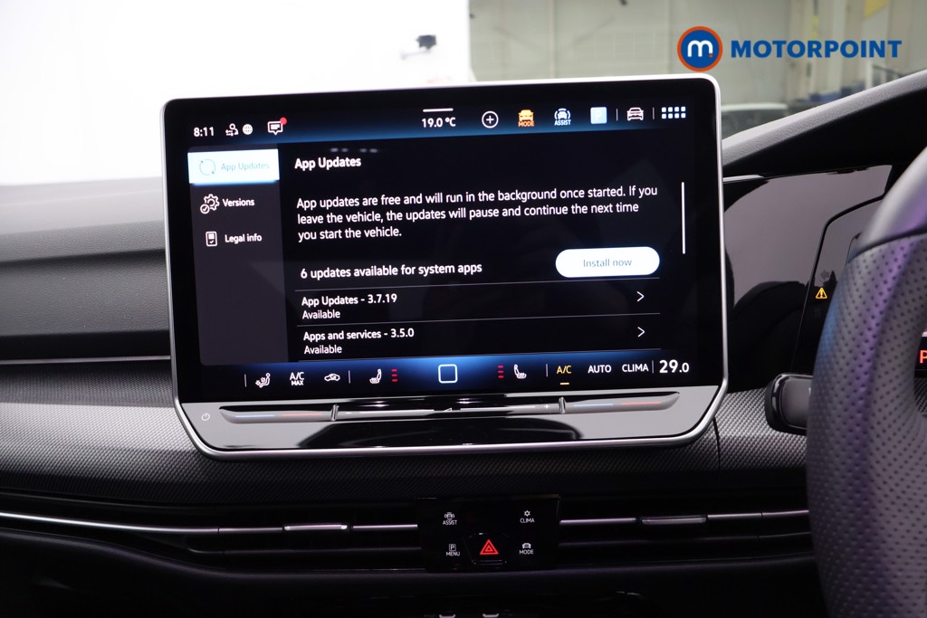 Volkswagen Golf R-Line Automatic Petrol Hatchback - Stock Number (1677676) - 9th supplementary image