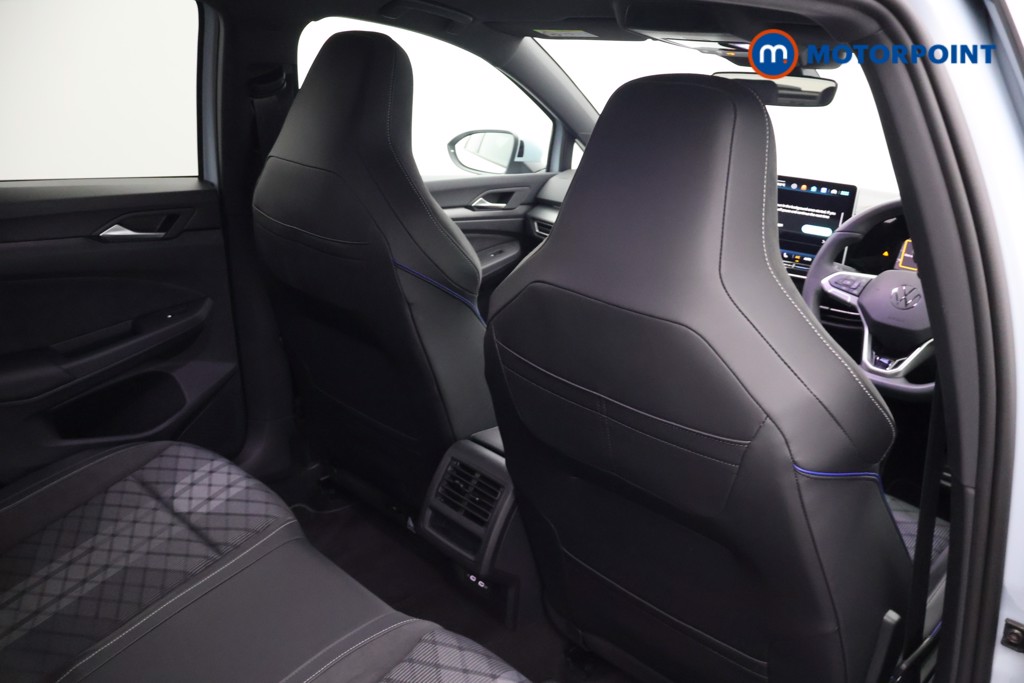 Volkswagen Golf R-Line Automatic Petrol Hatchback - Stock Number (1677676) - 19th supplementary image