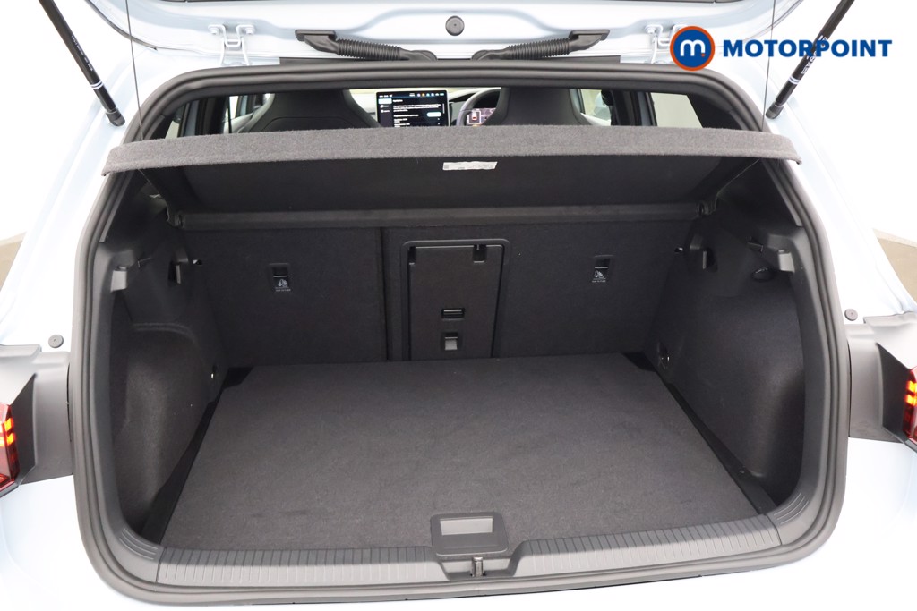 Volkswagen Golf R-Line Automatic Petrol Hatchback - Stock Number (1677676) - 23rd supplementary image