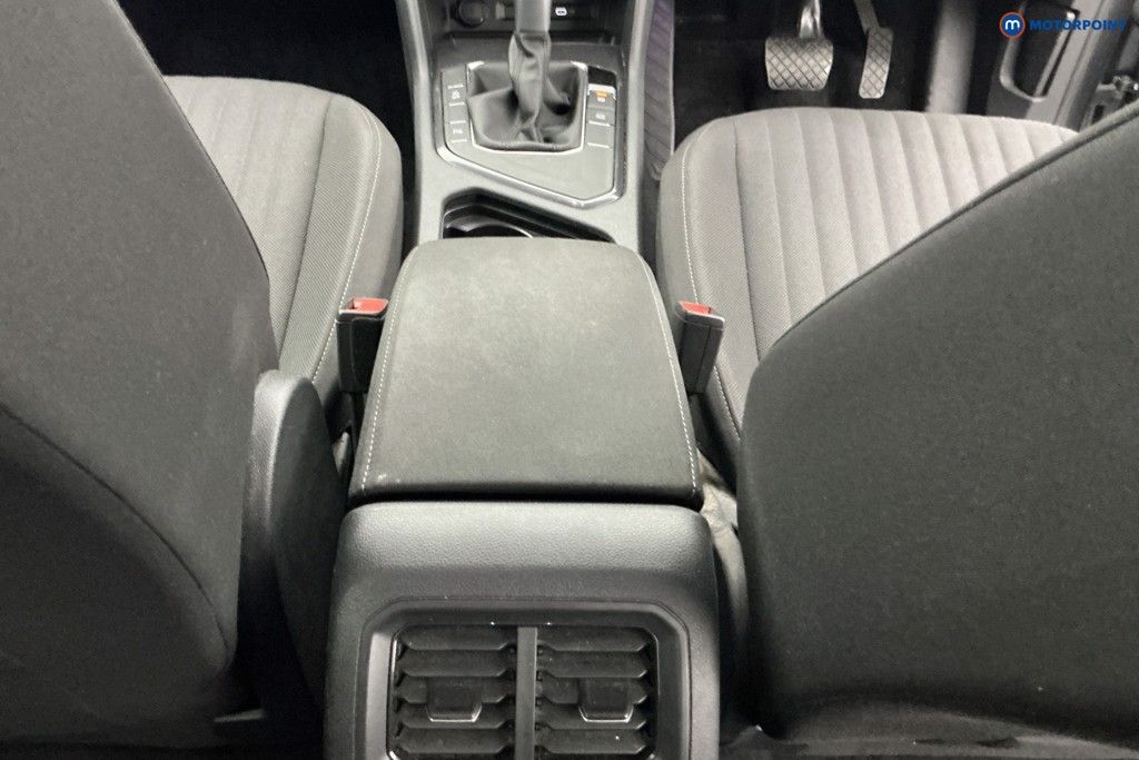 Volkswagen Tiguan Allspace Life Automatic Petrol SUV - Stock Number (1678268) - 11th supplementary image