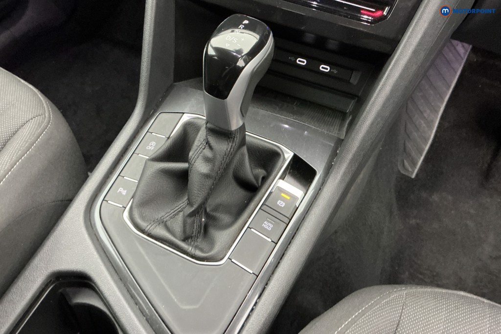 Volkswagen Tiguan Allspace Life Automatic Petrol SUV - Stock Number (1678268) - 16th supplementary image