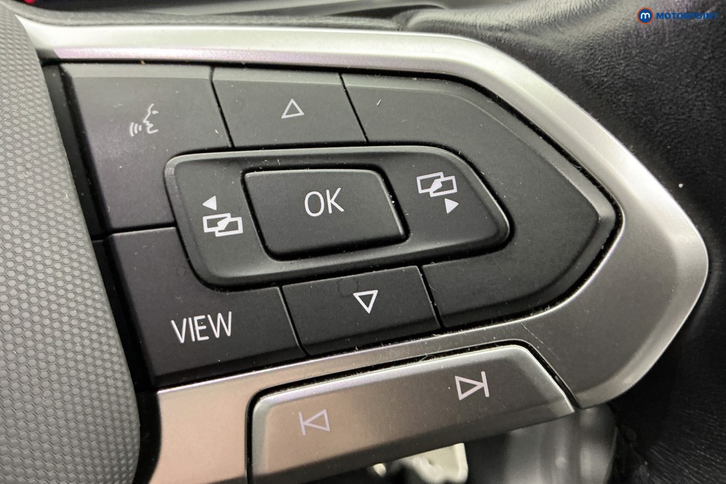 Volkswagen Tiguan Allspace Life Automatic Petrol SUV - Stock Number (1678268) - 22nd supplementary image