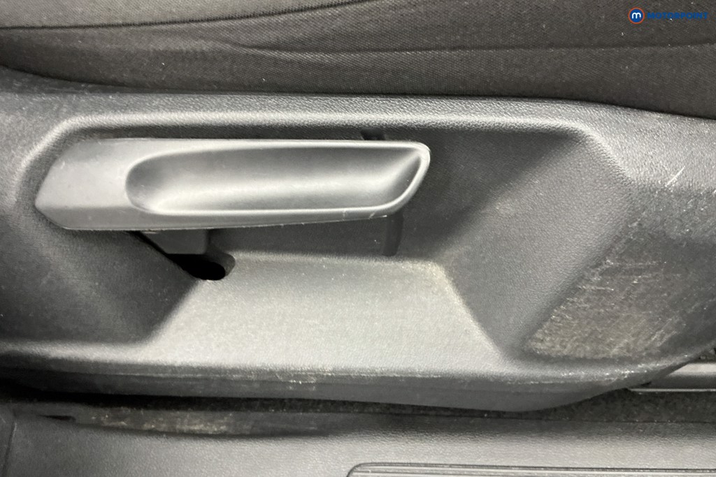 Volkswagen Tiguan Allspace Life Automatic Petrol SUV - Stock Number (1678268) - 24th supplementary image